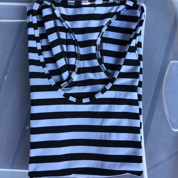 Lululemon striped racerback tank top - Picture 4 of 4